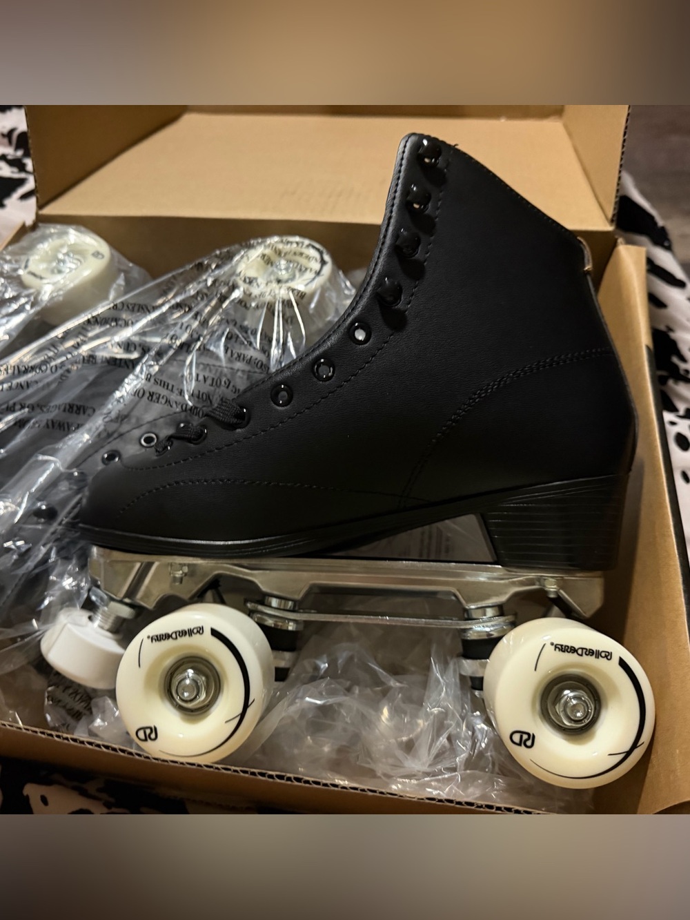 🛼 New Roller Derby Cruze XR Black Roller Skates Men’s Size 6